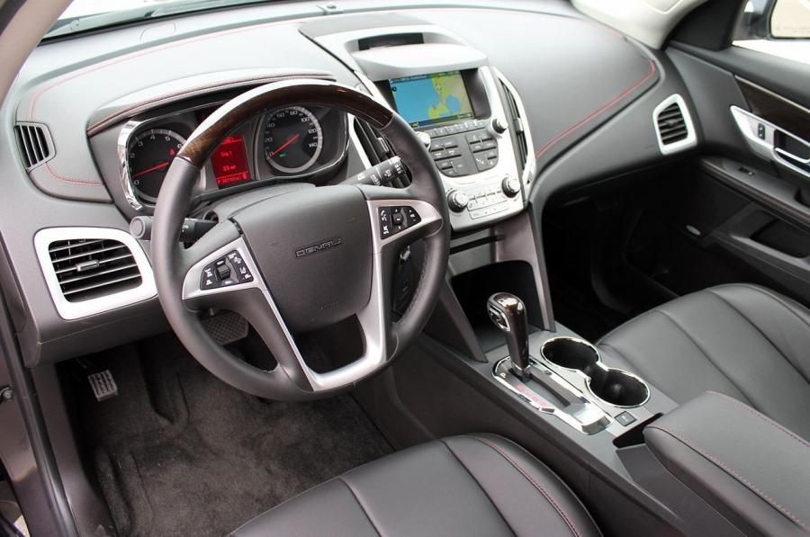  GMC Terrain Denali 2013 года  (фото 31 из 60)